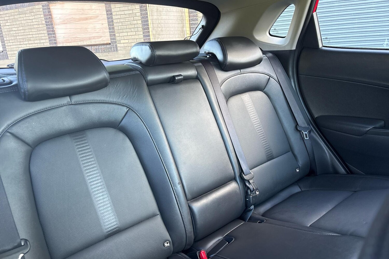 Used Hyundai KONA 2022 for sale - 76362385: Photo 18