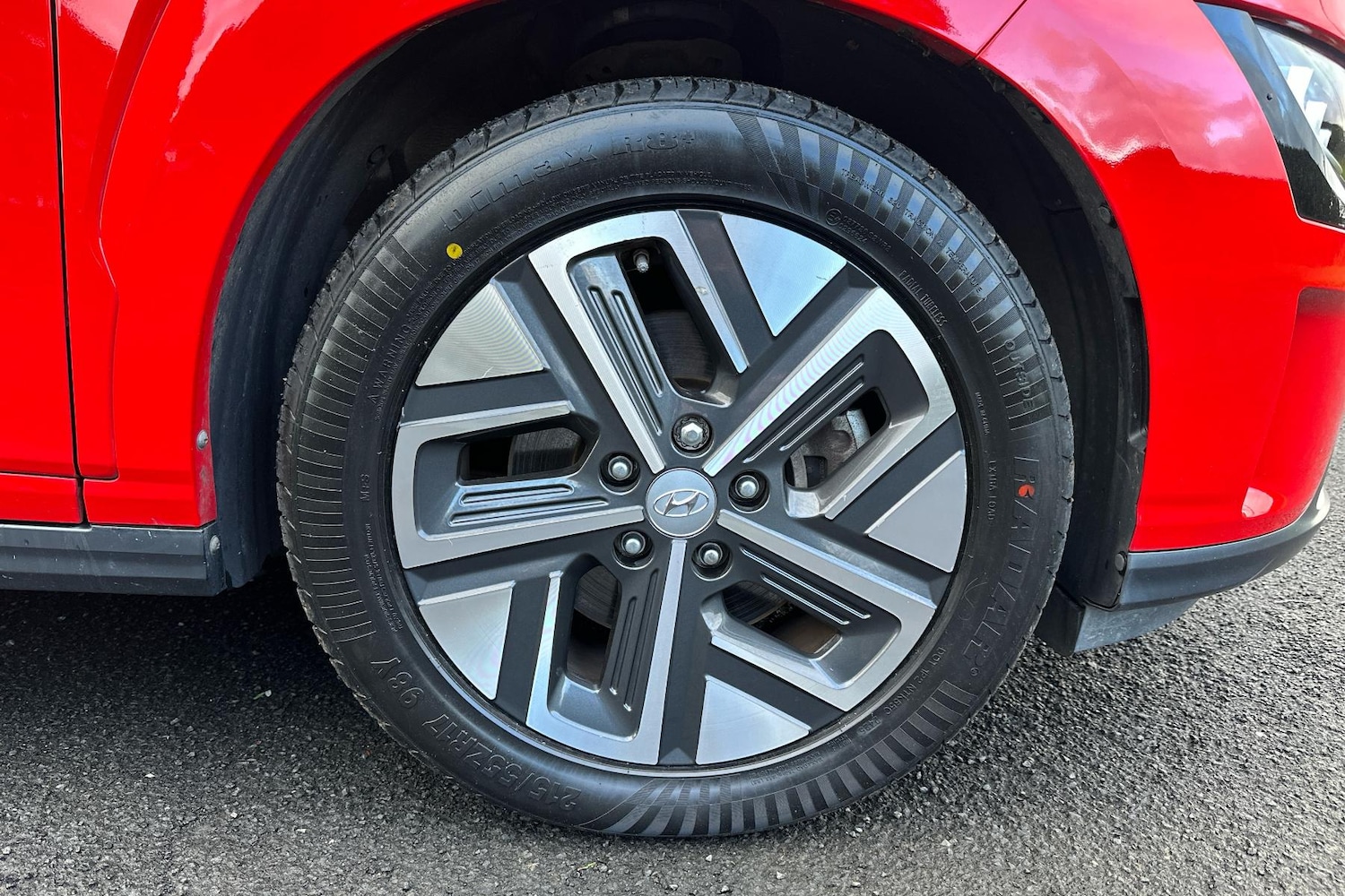 Used Hyundai KONA 2022 for sale - 76362385: Photo 3