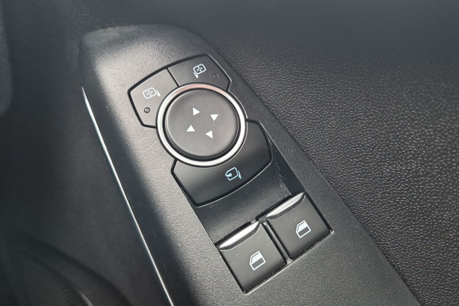 Used Ford Fiesta 2020 for sale - 77929092: Photo 15