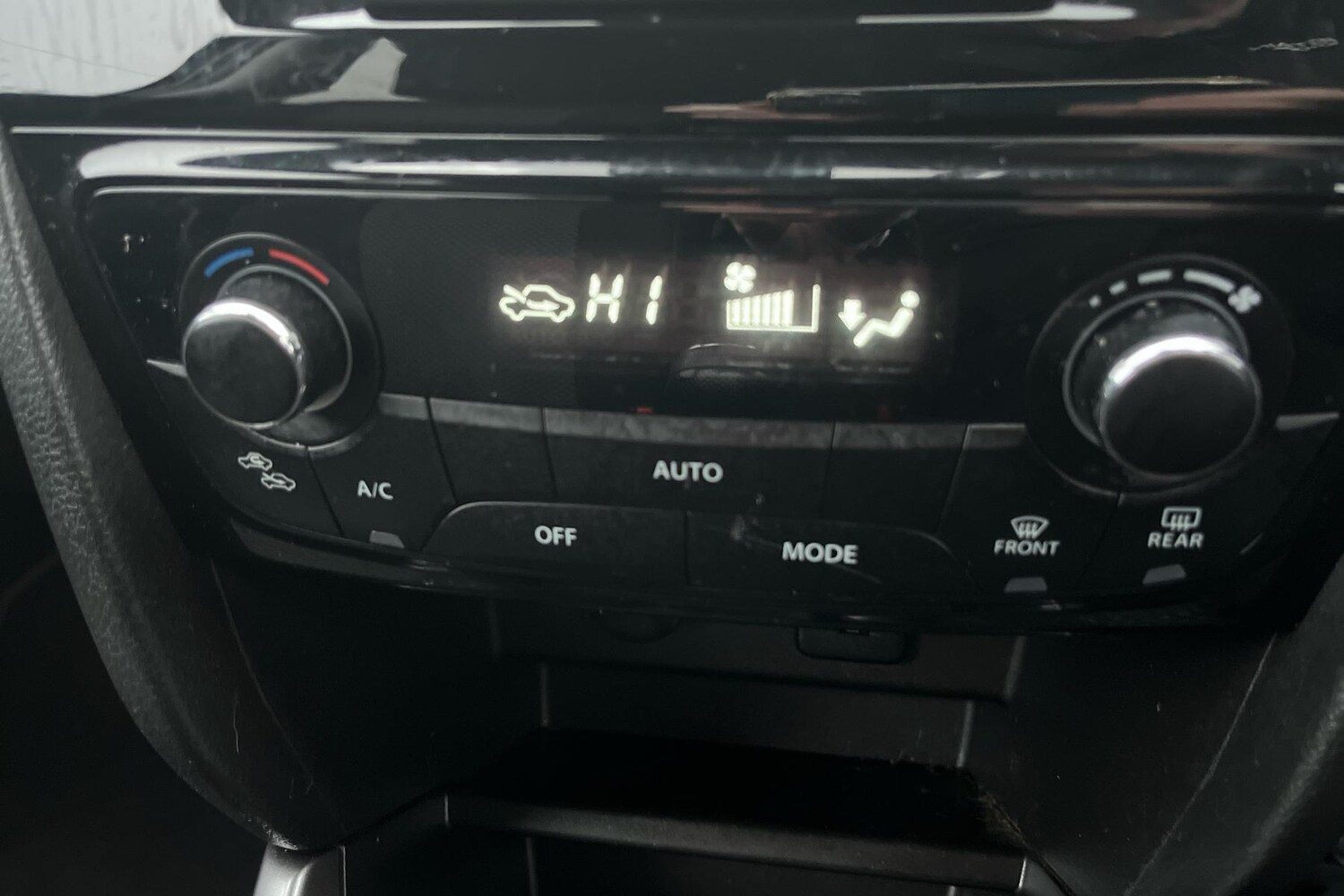 Used Suzuki Vitara 2019 for sale - 76955381: Photo 23