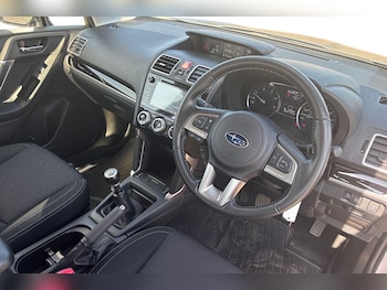 Used Subaru Forester 2017 for sale - 79341552: Photo