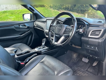 Used Isuzu D-Max 2021 for sale - 76193679: Photo