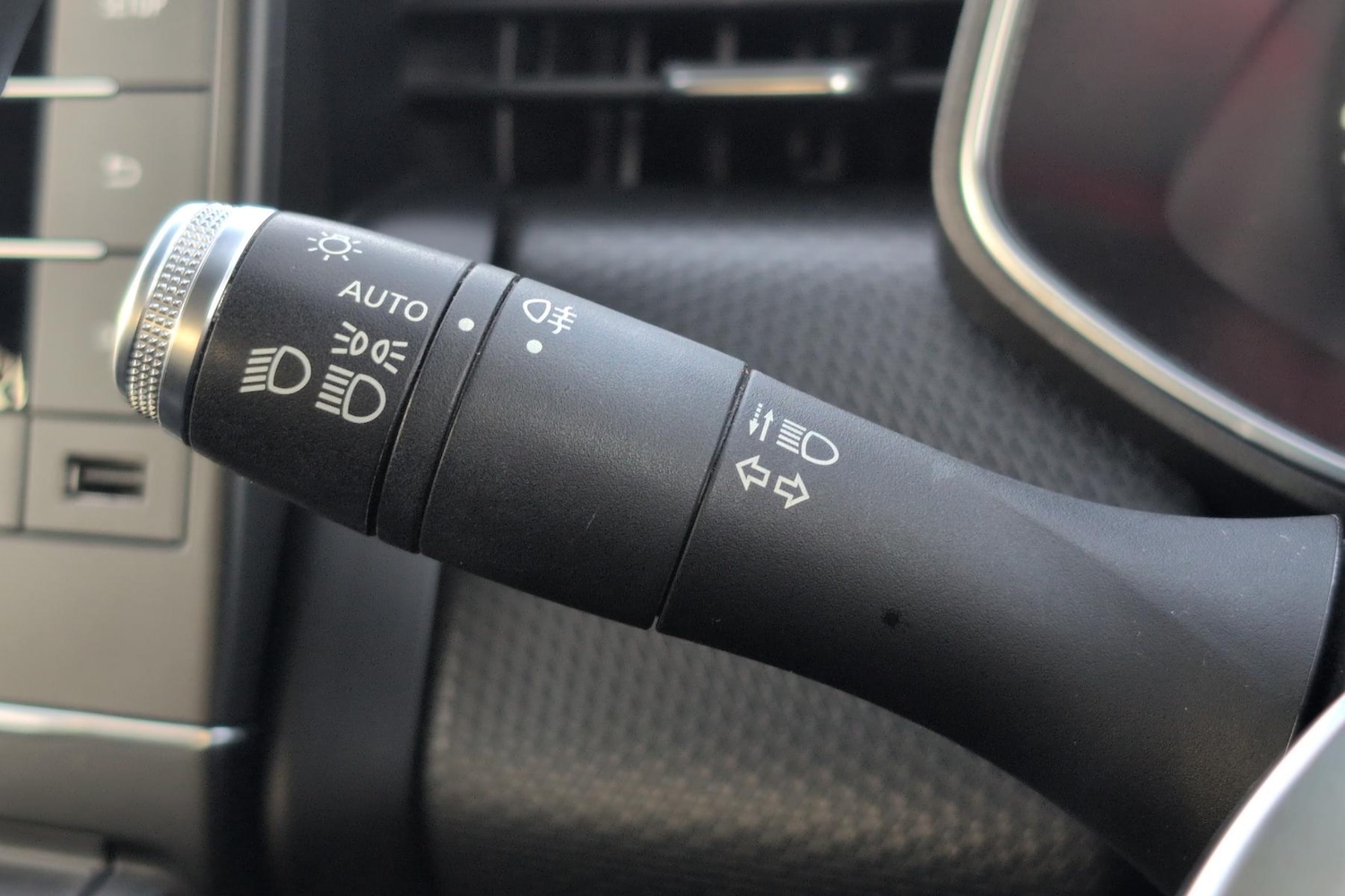 Used Renault Clio 2020 for sale - 77093659: Photo 19