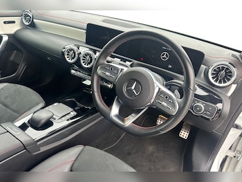 Used Mercedes-Benz CLA 2023 for sale - 76401583: Photo