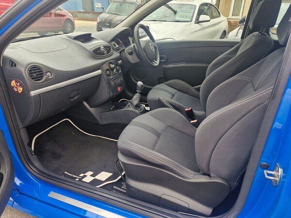 Used Renault Clio 2008 for sale - 76327984: Photo 9