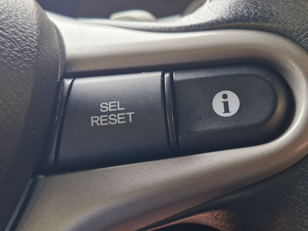 Used Honda Civic 2007 for sale - 75610542: Photo 22