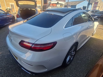 Used Mercedes-Benz E Class 2017 for sale - 77942307: Photo