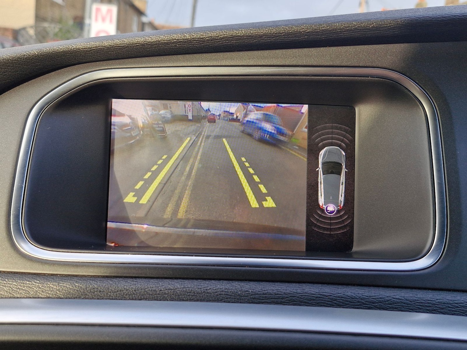 Used Volvo V40 2018 for sale - 77239571: Photo 16