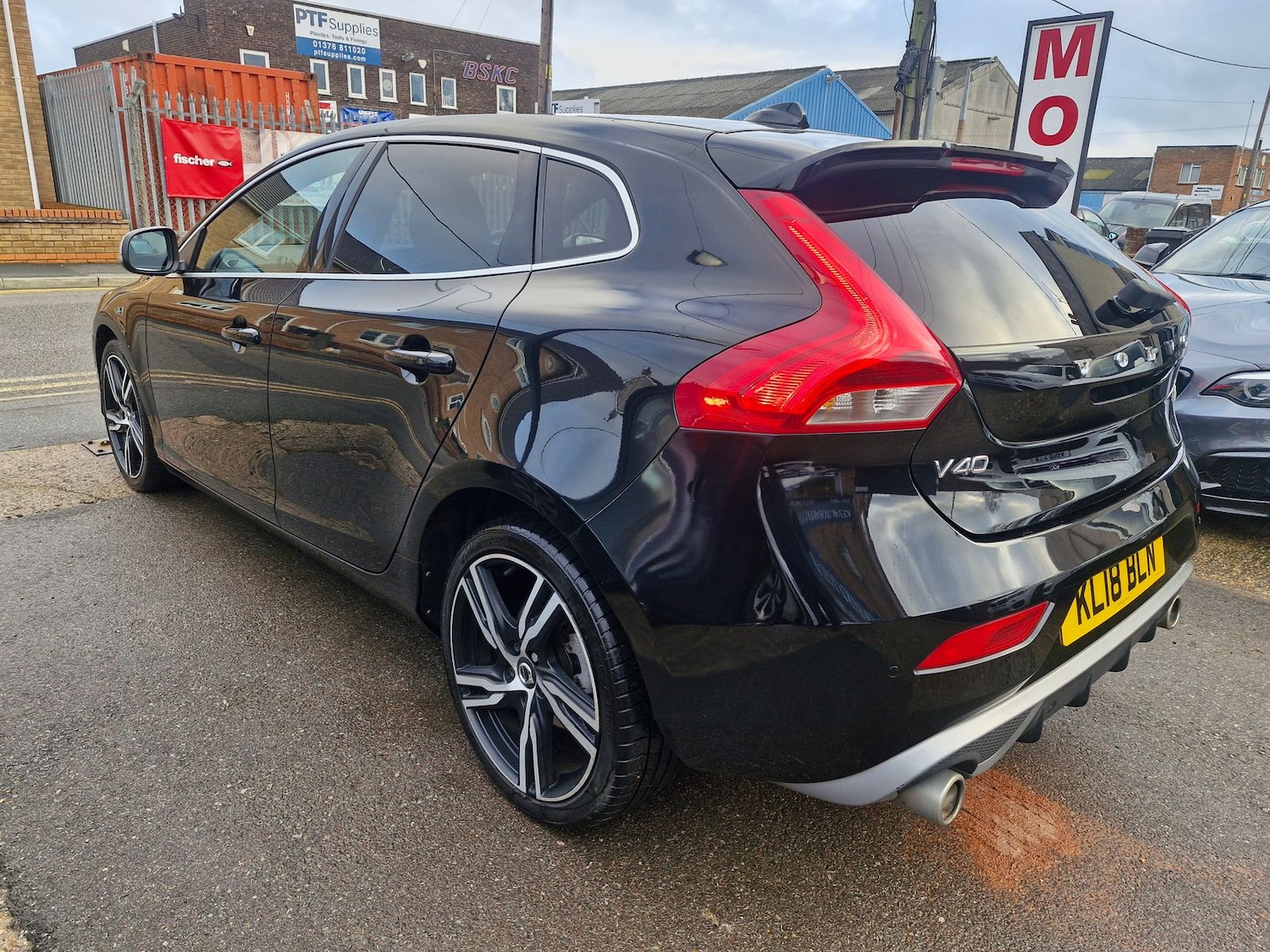 Used Volvo V40 2018 for sale - 77239571: Photo 6