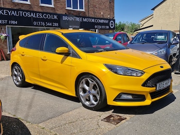 Used Ford Focus 2015 for sale - 78699799: Photo