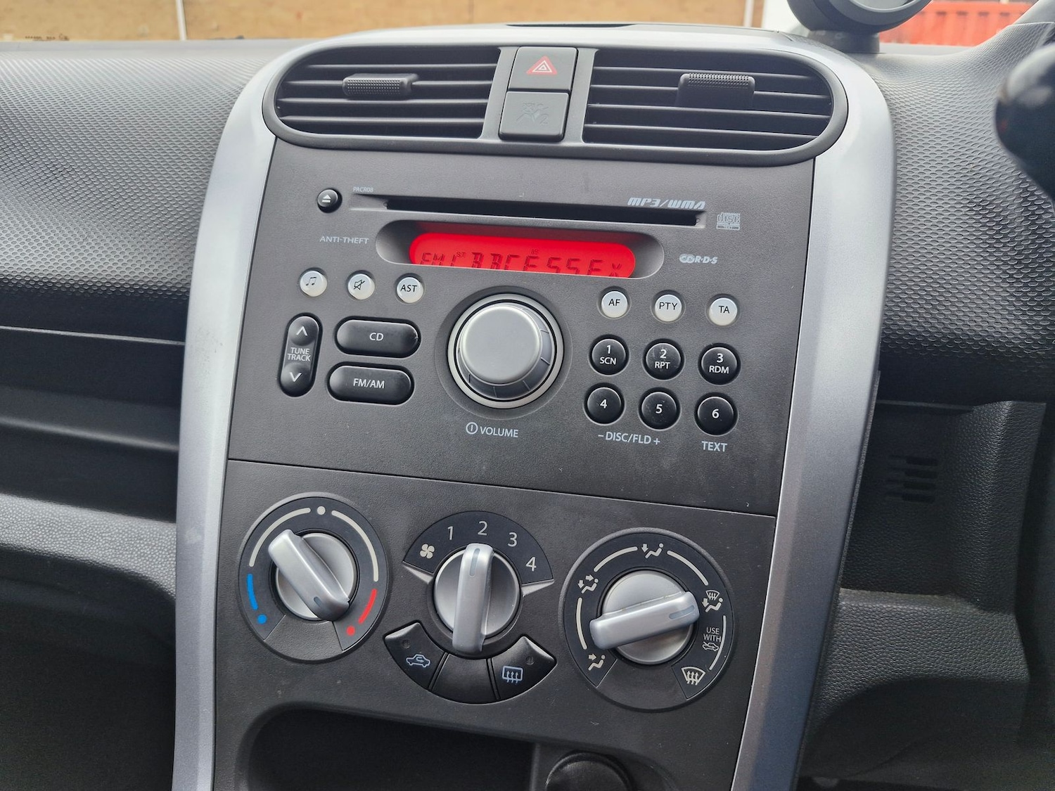 Used Vauxhall Agila 2010 for sale - 77634726: Photo 19