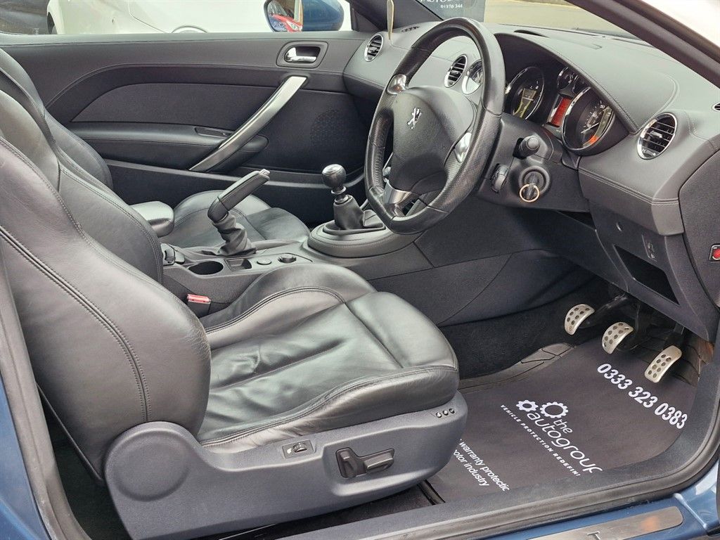 Used Peugeot RCZ 2011 for sale - 76459260: Photo 15