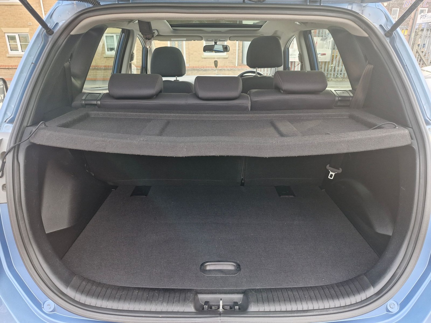 Used Hyundai Ix20 2013 for sale - 76139963: Photo 6