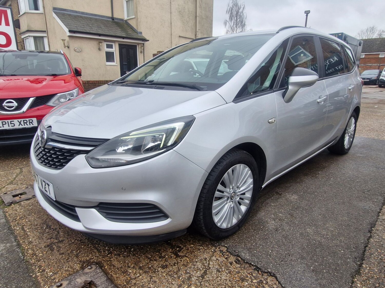 Used Vauxhall Zafira 2017 for sale - 77539959: Photo 7