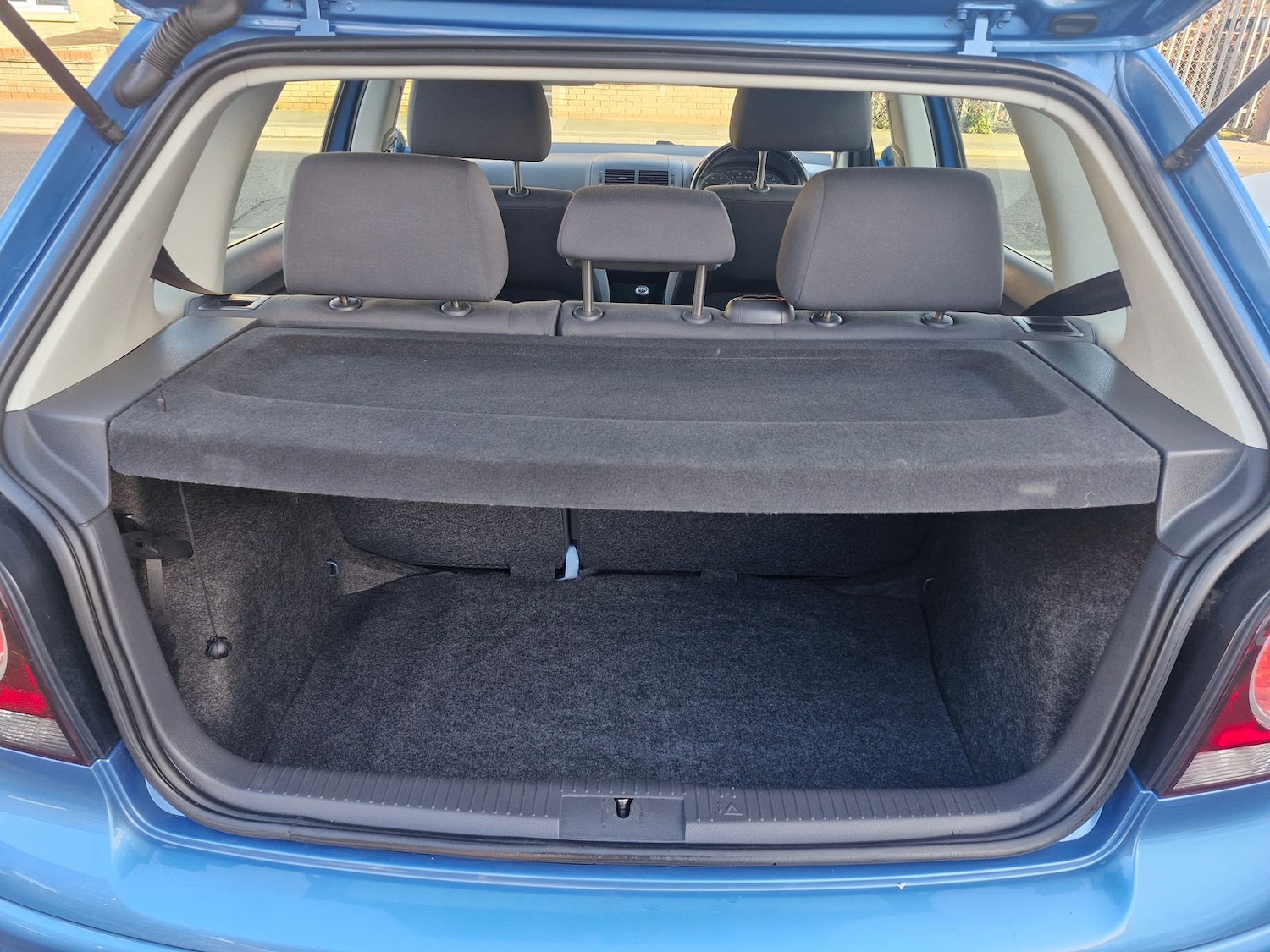 Used Volkswagen Polo 2008 for sale - 76937675: Photo 5