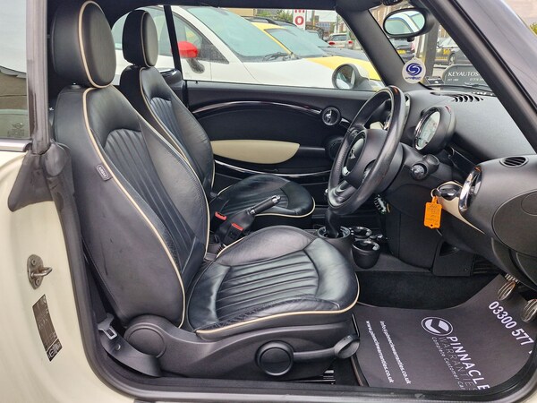 Used MINI Convertible 2013 for sale - 76124879: Photo 10