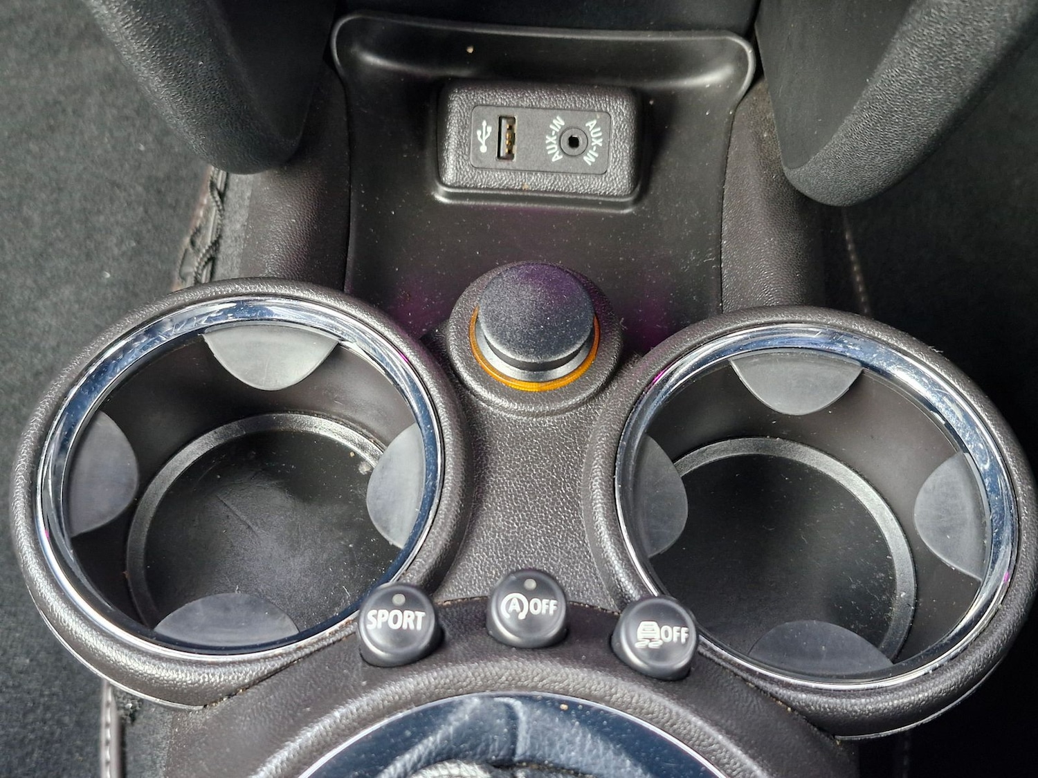 Used MINI Convertible 2013 for sale - 76124879: Photo 17