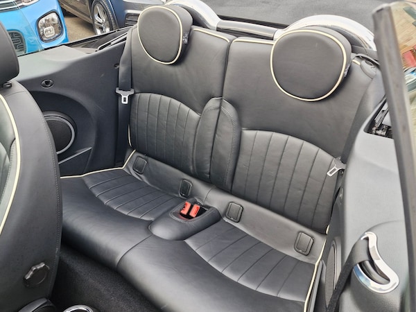 Used MINI Convertible 2013 for sale - 76124879: Photo 22