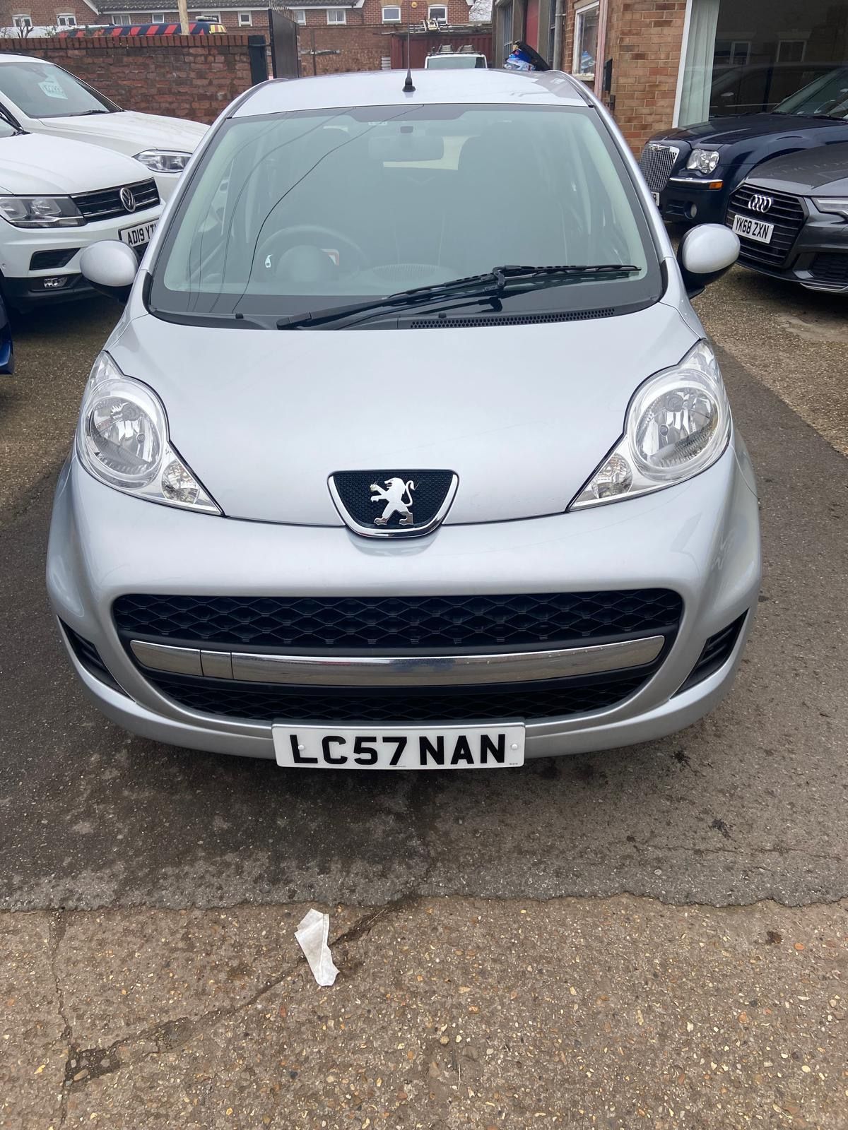 Used Peugeot 107 2011 for sale - 77755873: Photo 2
