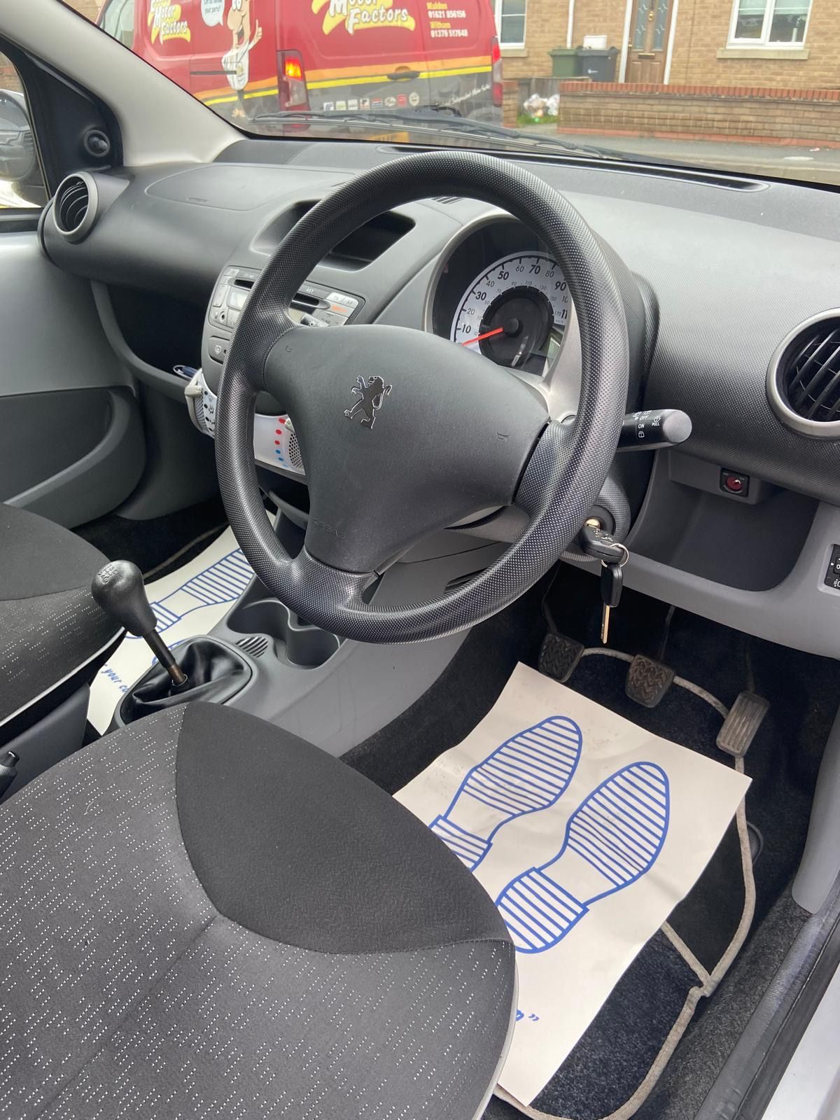 Used Peugeot 107 2011 for sale - 77755873: Photo 8