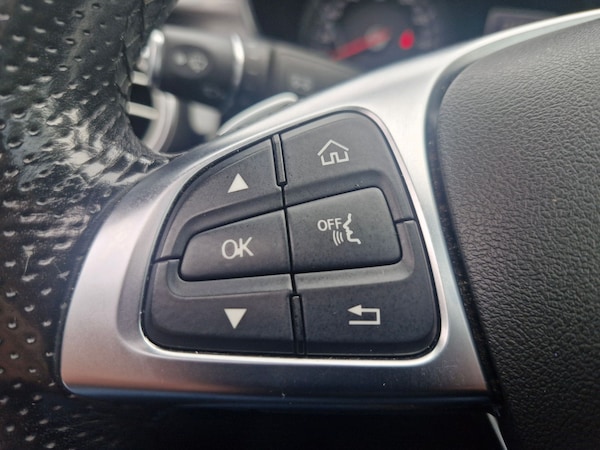 Used Mercedes-Benz C Class 2015 for sale - 76315777: Photo 16