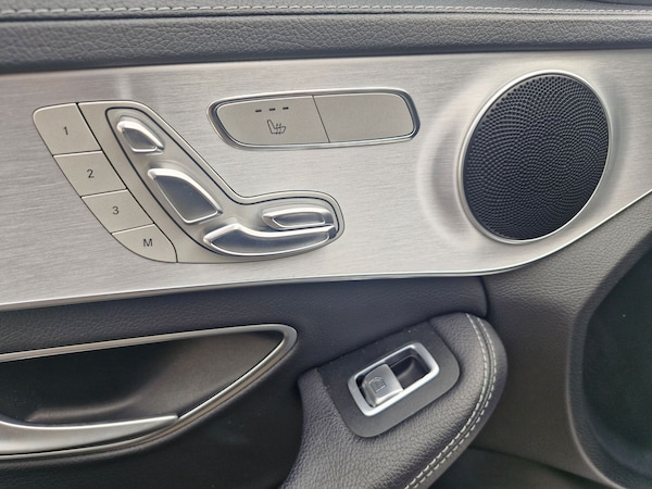 Used Mercedes-Benz C Class 2015 for sale - 76315777: Photo 19