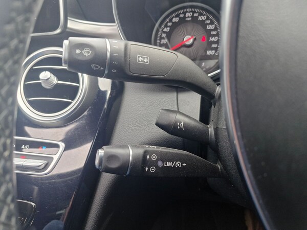 Used Mercedes-Benz C Class 2015 for sale - 76315777: Photo 23