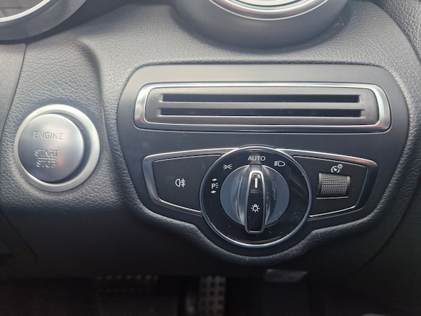 Used Mercedes-Benz C Class 2015 for sale - 76315777: Photo 24
