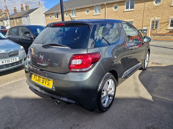 Used Citroen DS3 2011 for sale - 74058954: Photo 3