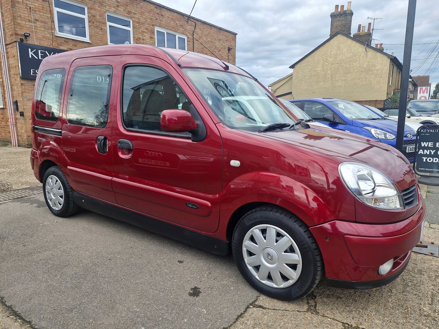 Used Renault Kangoo 2008 for sale - 76543143: Photo 2