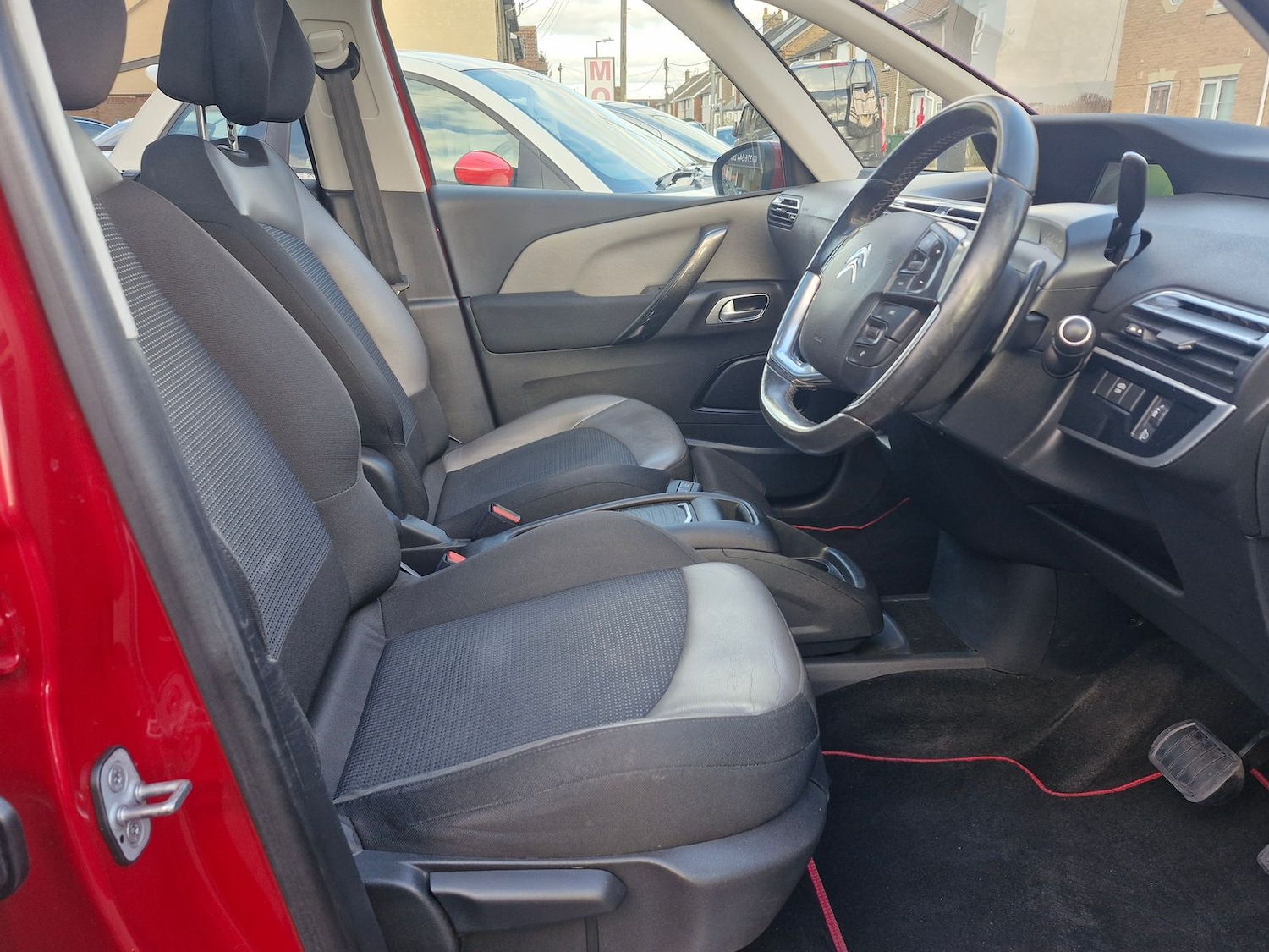 Used Citroen C4 Picasso 2013 for sale - 77051012: Photo 11