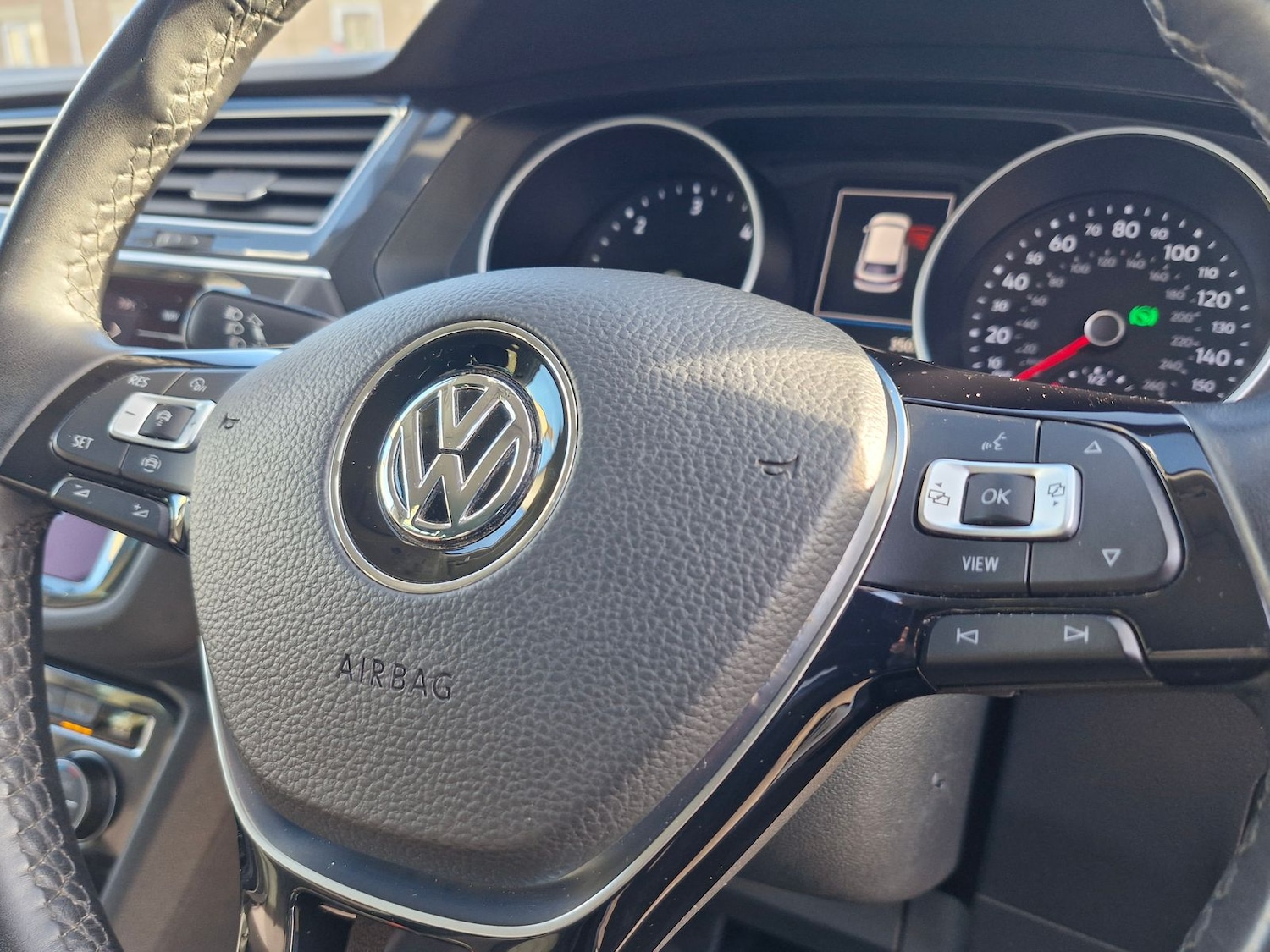 Used Volkswagen Tiguan 2019 for sale - 76327981: Photo 17