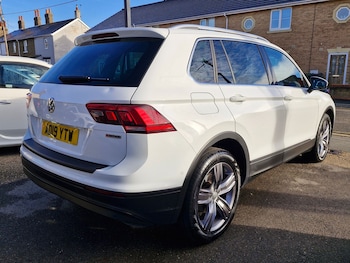 Used Volkswagen Tiguan 2019 for sale - 76327981: Photo