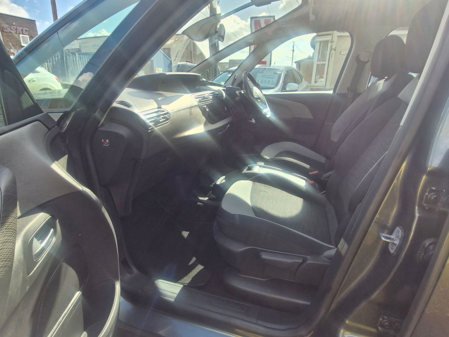 Used Citroen C4 Picasso 2016 for sale - 77894069: Photo 11