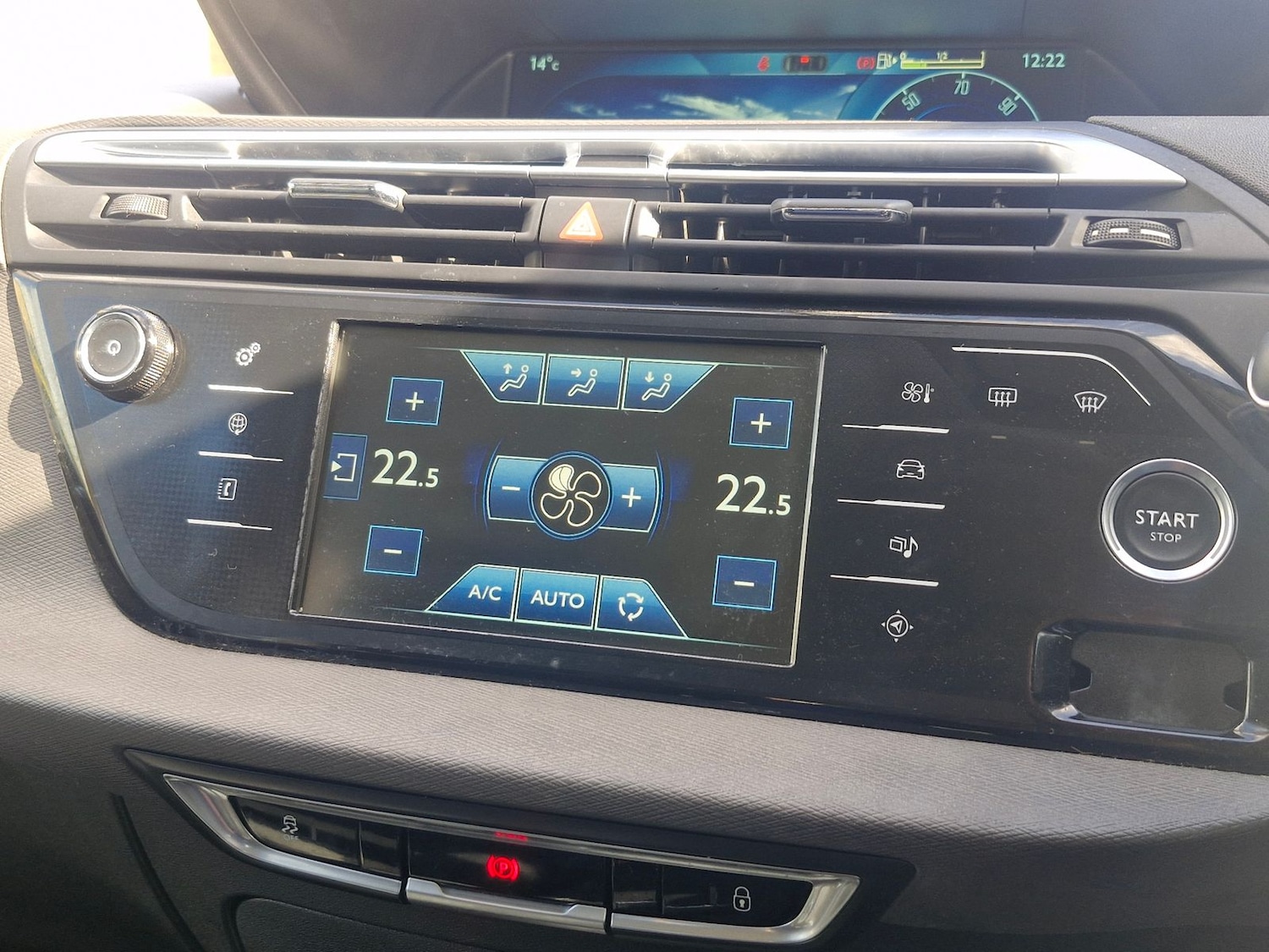 Used Citroen C4 Picasso 2016 for sale - 77894069: Photo 15