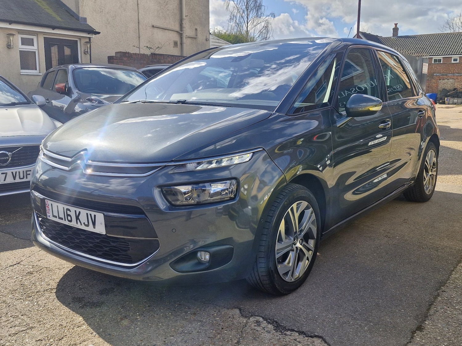 Used Citroen C4 Picasso 2016 for sale - 77894069: Photo 7