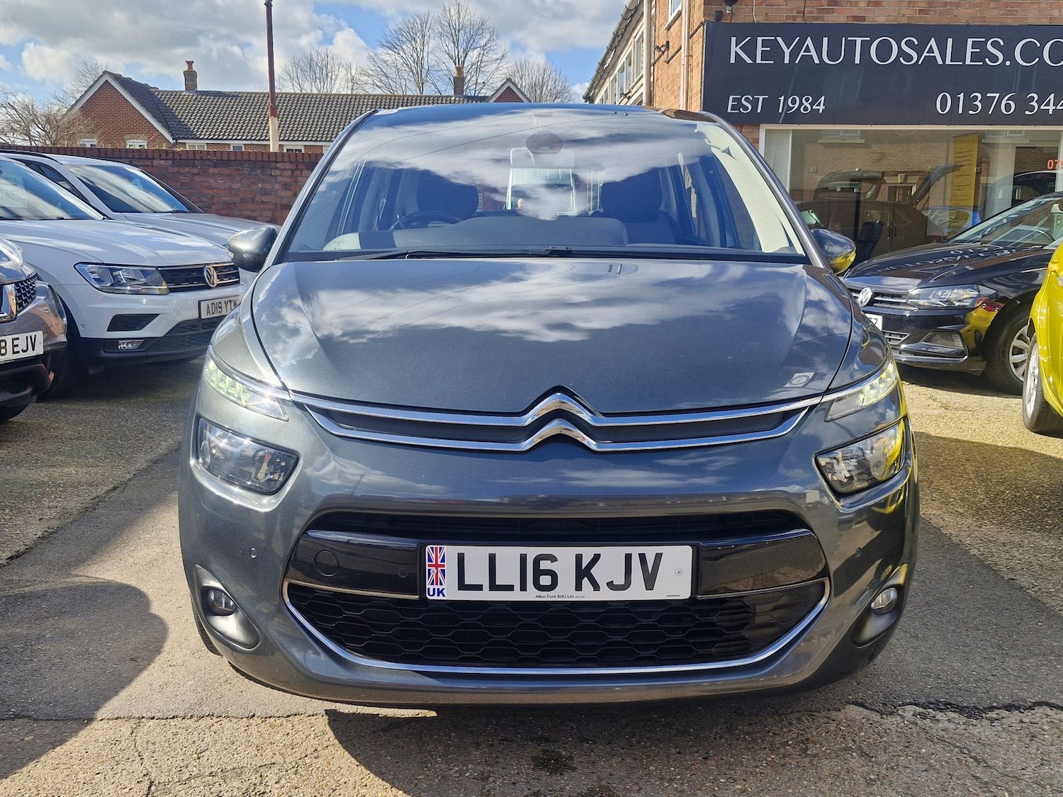 Used Citroen C4 Picasso 2016 for sale - 77894069: Photo 8