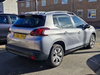 Used Peugeot 2008 2016 for sale - 75902342: Photo