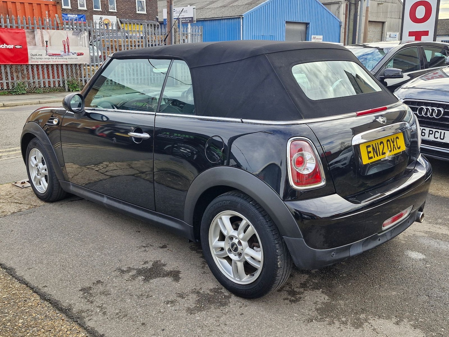 Used MINI Convertible 2012 for sale - 76574958: Photo 5