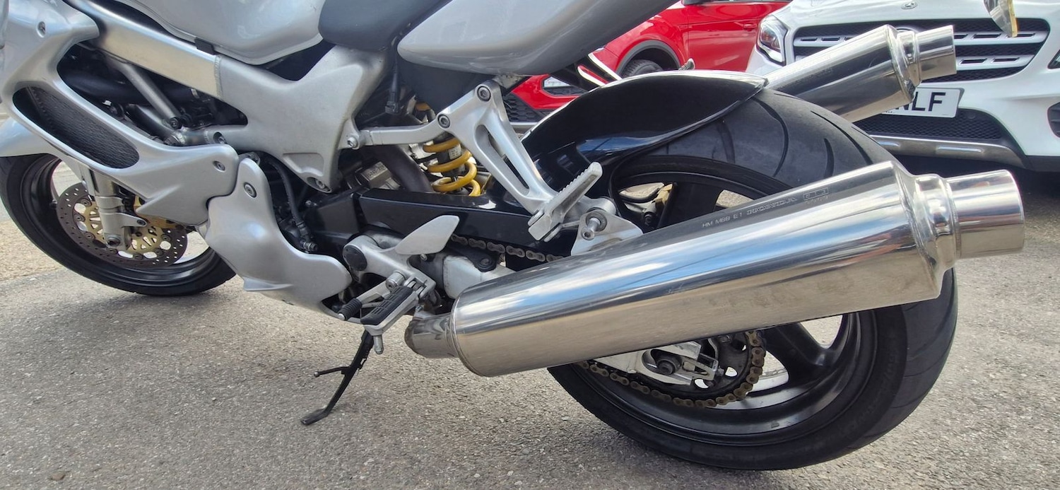 Used Honda VTR1000 1998 for sale - 78606117: Photo 6