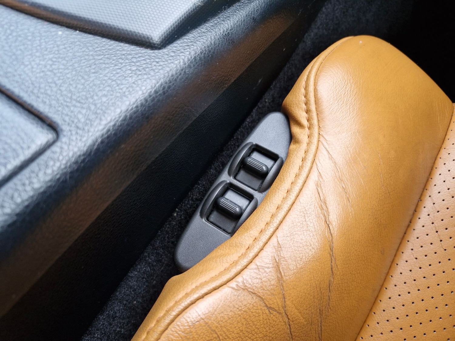 Used Nissan 350Z 2004 for sale - 76609434: Photo 13