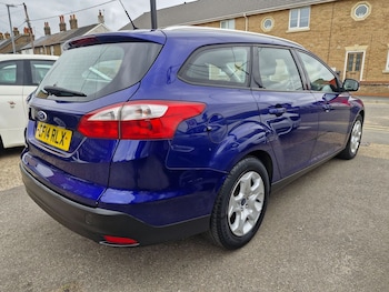 Used Ford Focus 2019 for sale - 76315774: Photo 3
