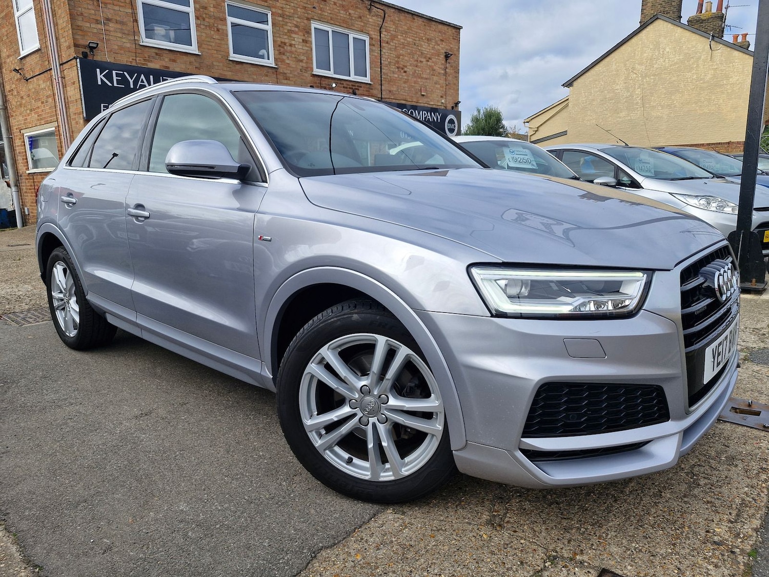 Used Audi Q3 2017 for sale - 76387511: Photo 1