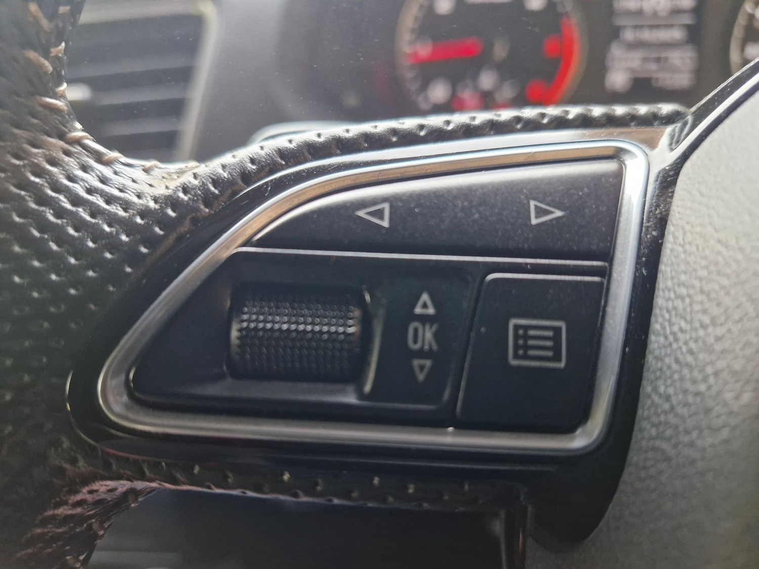 Used Audi Q3 2017 for sale - 76387511: Photo 19