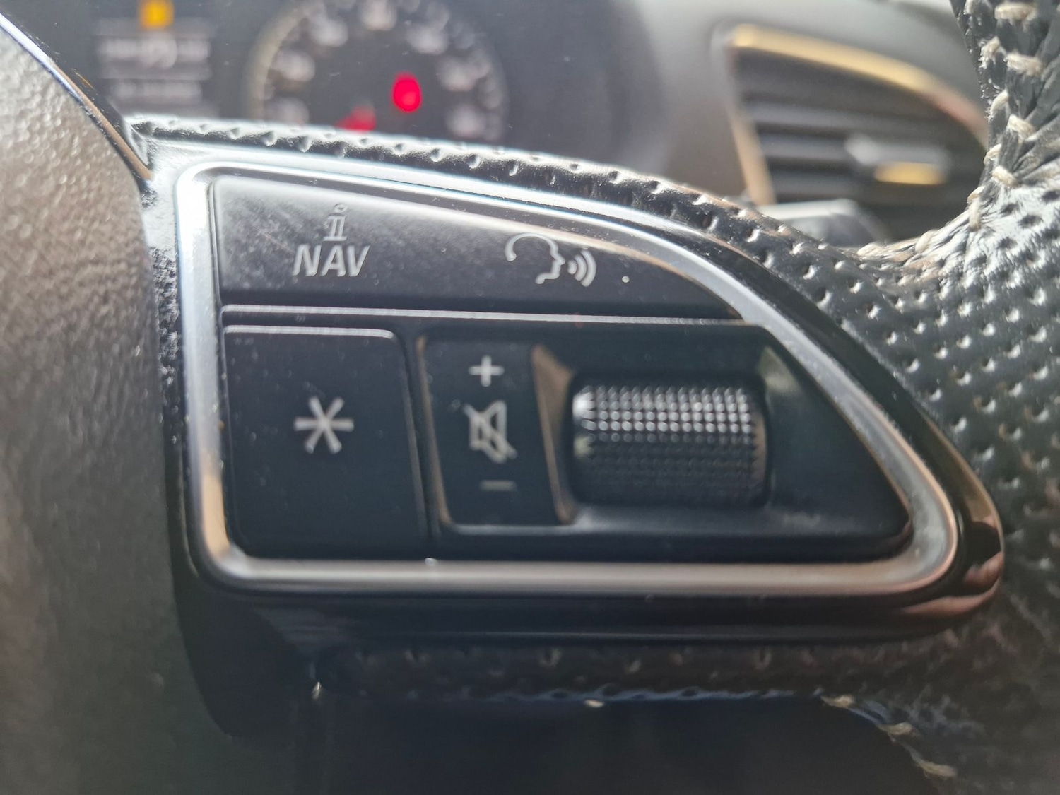 Used Audi Q3 2017 for sale - 76387511: Photo 20