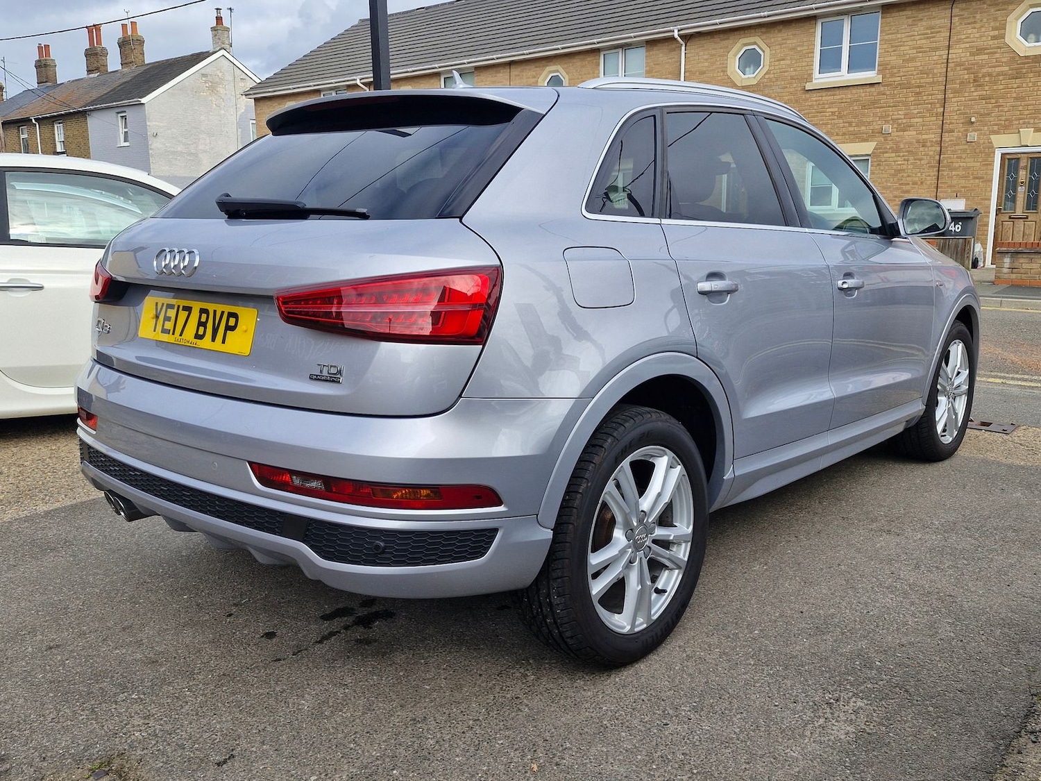 Used Audi Q3 2017 for sale - 76387511: Photo 3