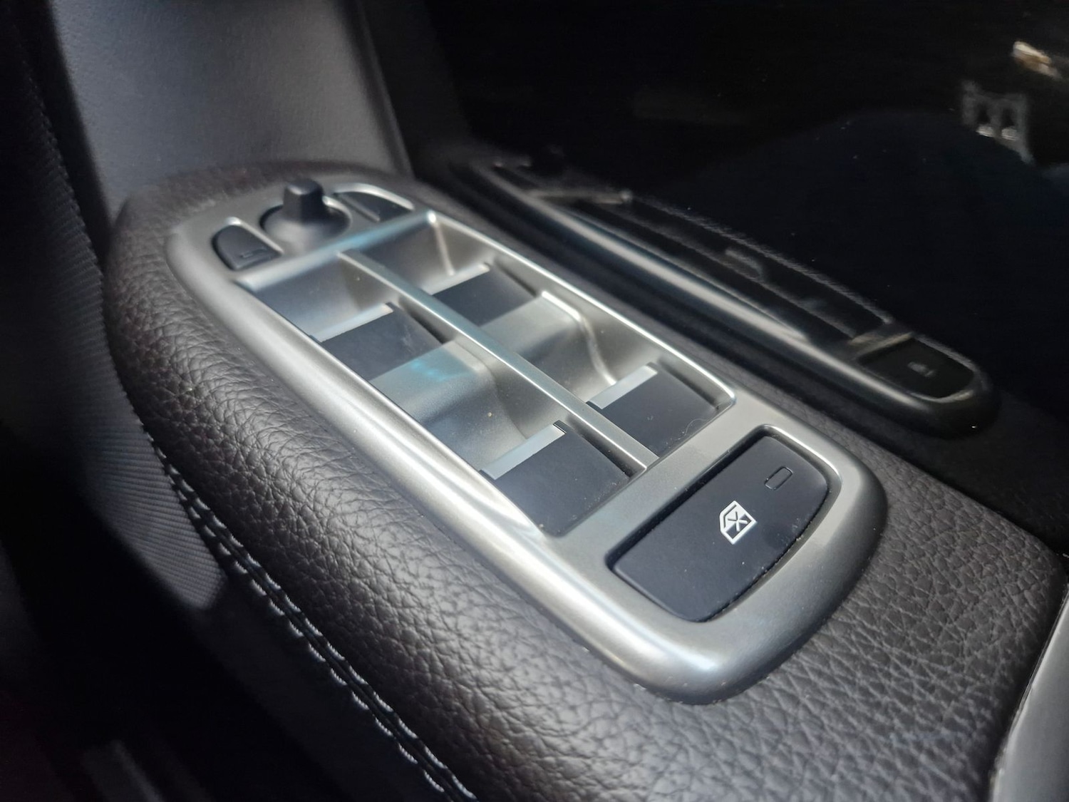 Used Jaguar XF 2015 for sale - 77239575: Photo 17