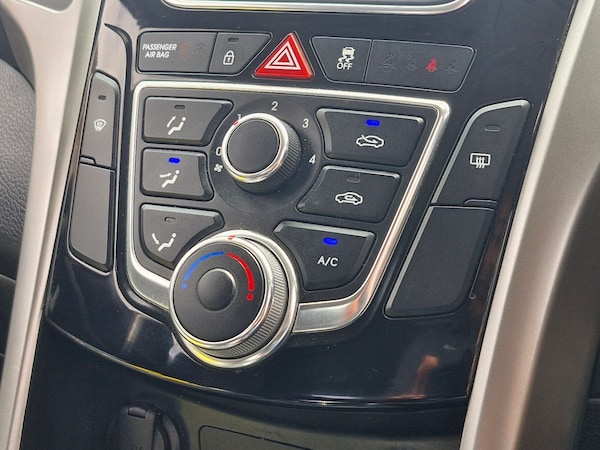 Used Hyundai i30 2014 for sale - 74922528: Photo 21
