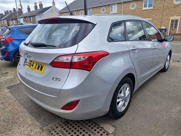 Used Hyundai i30 2014 for sale - 74922528: Photo 3