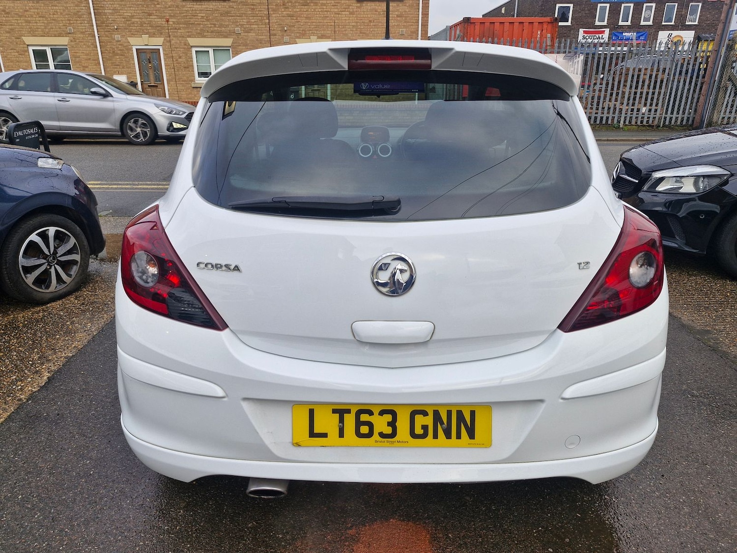 Used Vauxhall Corsa 2013 for sale - 77293542: Photo 3